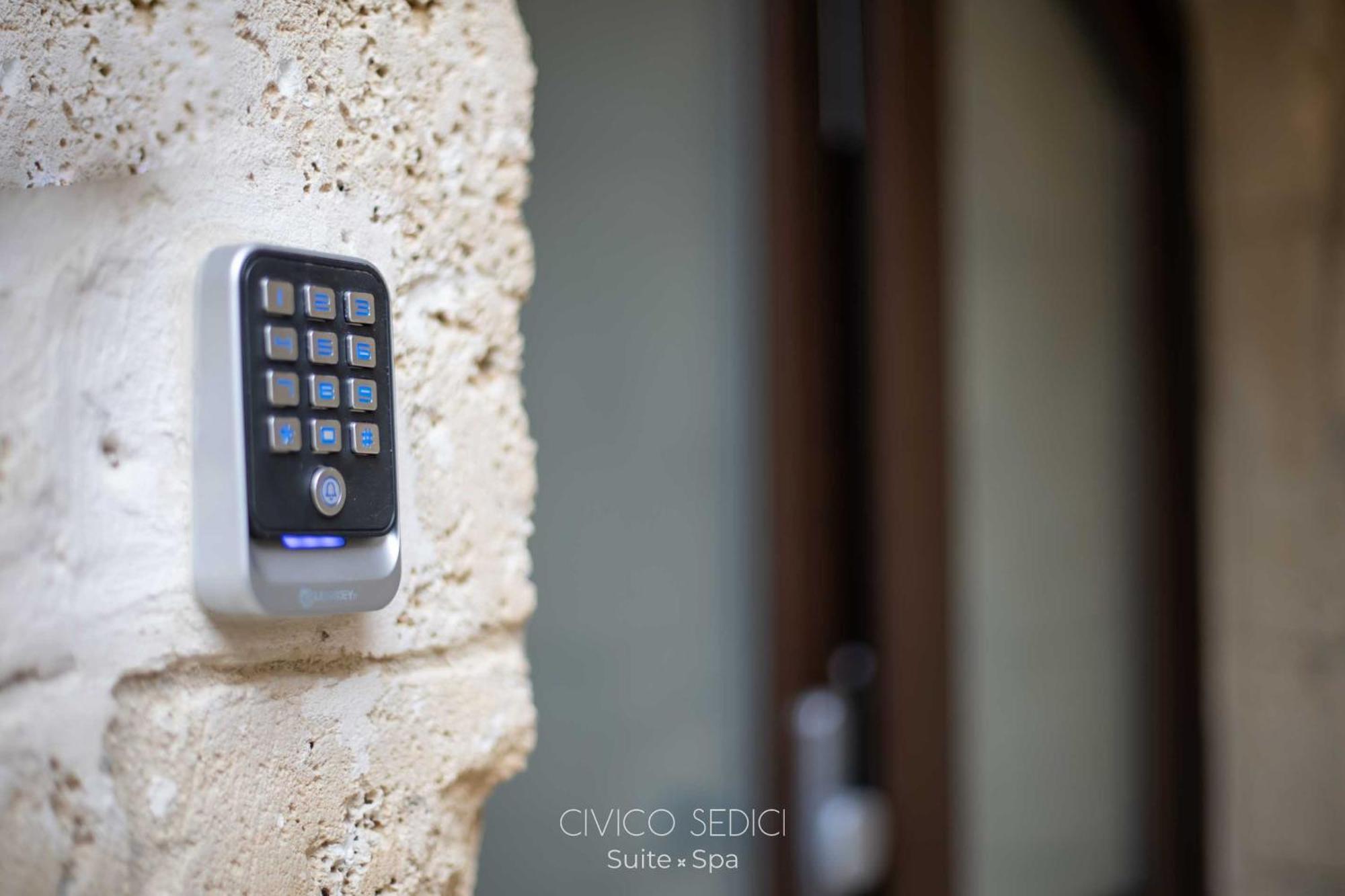 Civico Sedici Suite & Spa Альтамура Экстерьер фото